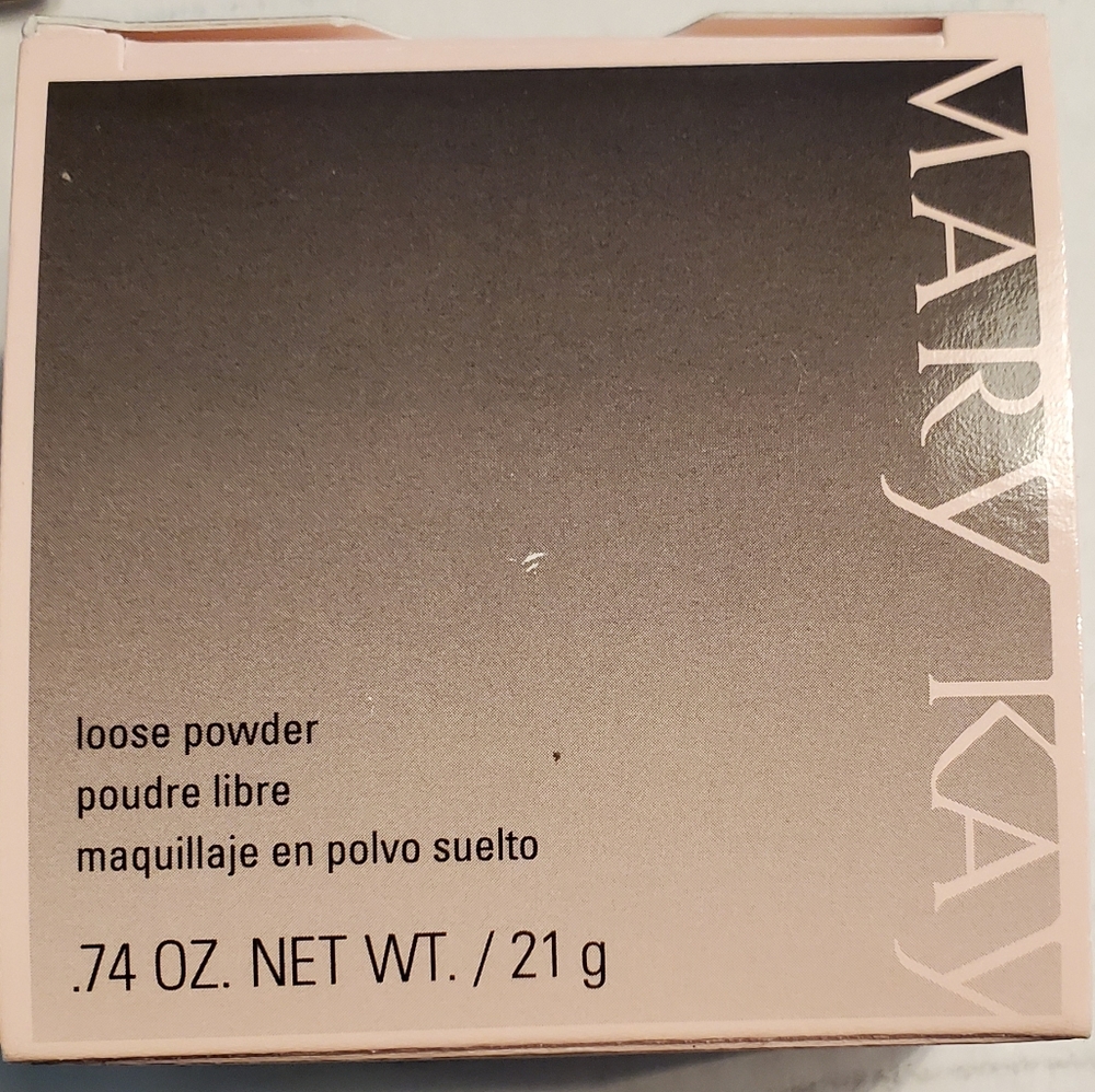 Loose powder